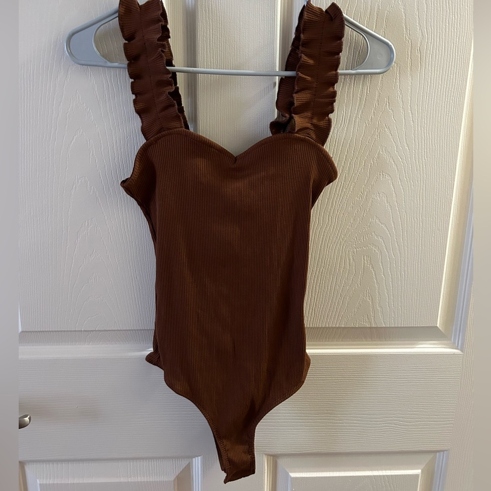 ALYA. Francesca’s Brown, Small Bodysuit.
